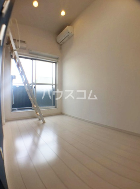 16/27 バルコニー