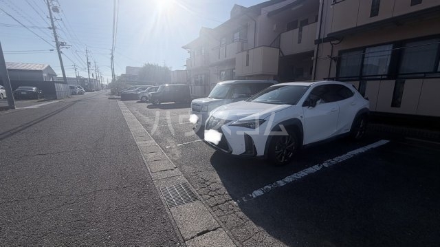 21/25 駐車場