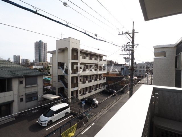 29/30 エントランス