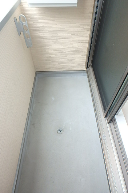 14/23 バルコニー