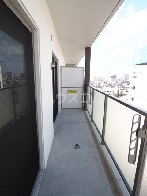 25/30 バルコニー