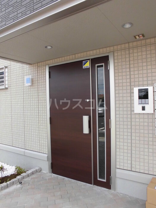 14/21 エントランス