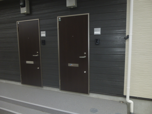 21/30 エントランス