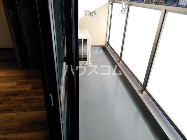 13/28 バルコニー