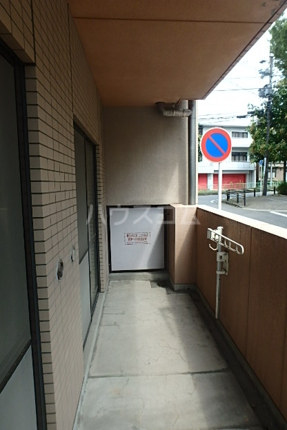 16/28 バルコニー