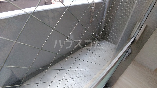 18/25 バルコニー