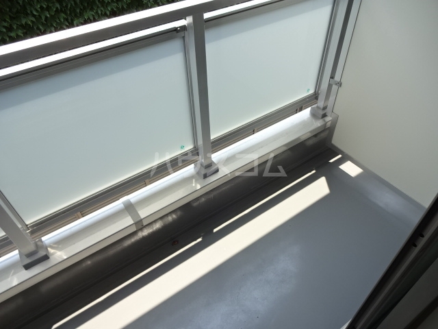 19/26 バルコニー