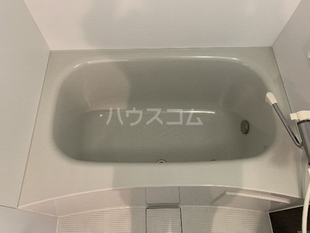 17/30 浴室