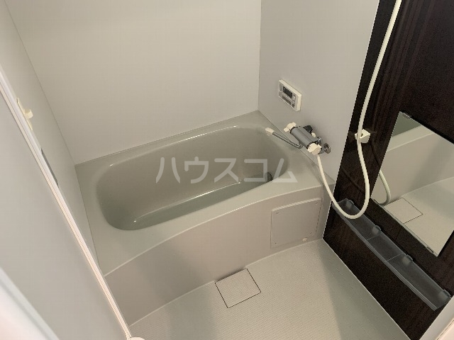 16/30 浴室