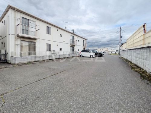 16/25 駐車場