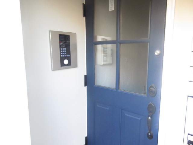 18/28 エントランス