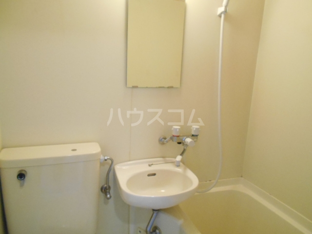 13/30 洗面