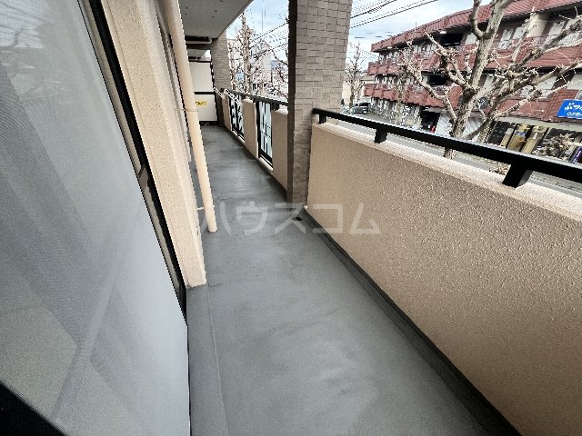 25/30 バルコニー