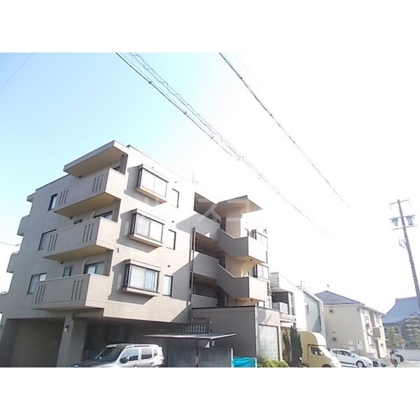 1/8 外観
