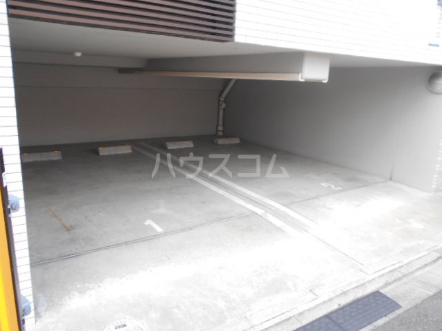 16/26 駐車場