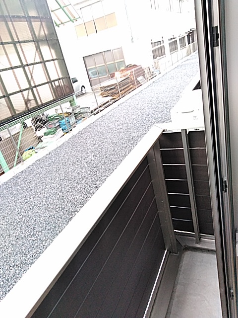 15/23 バルコニー