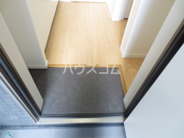 14/30 玄関