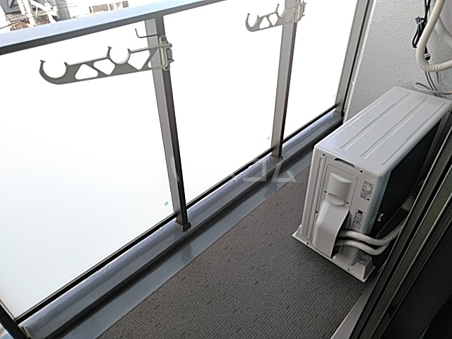 14/28 バルコニー