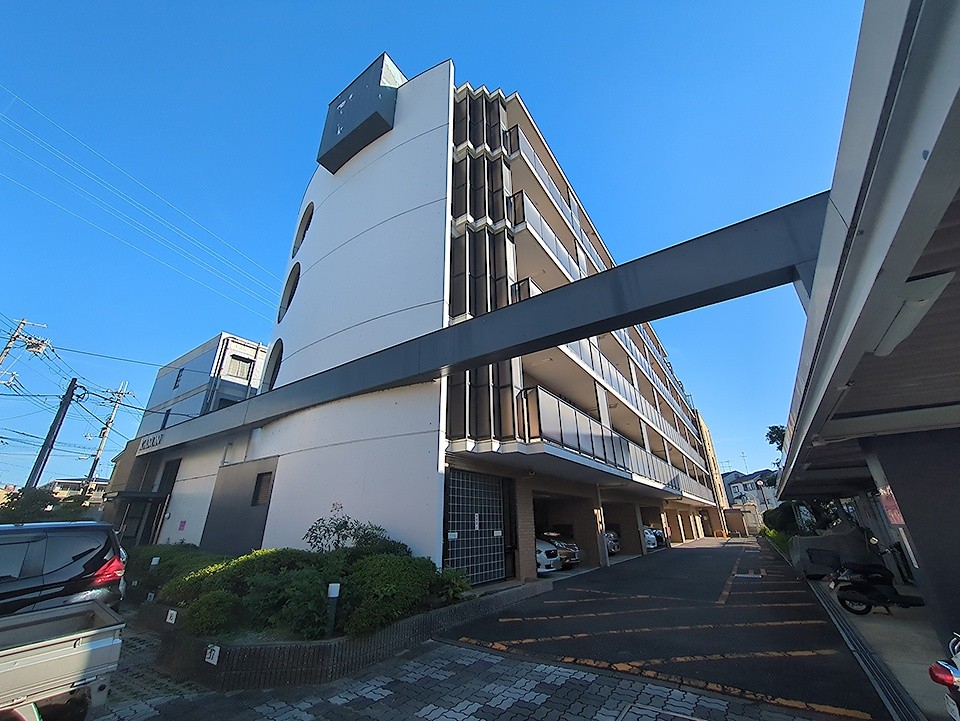 2/4 外観