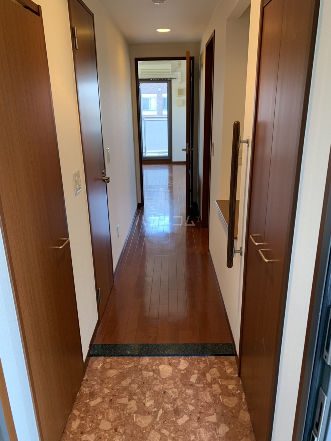 18/30 バルコニー