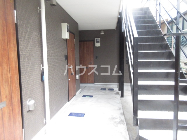 20/28 エントランス