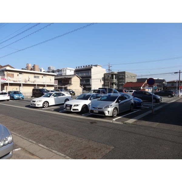 3/10 駐車場