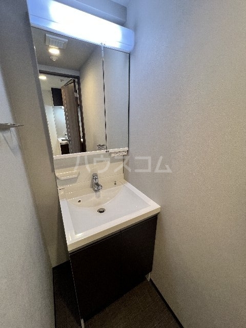 17/30 洗面