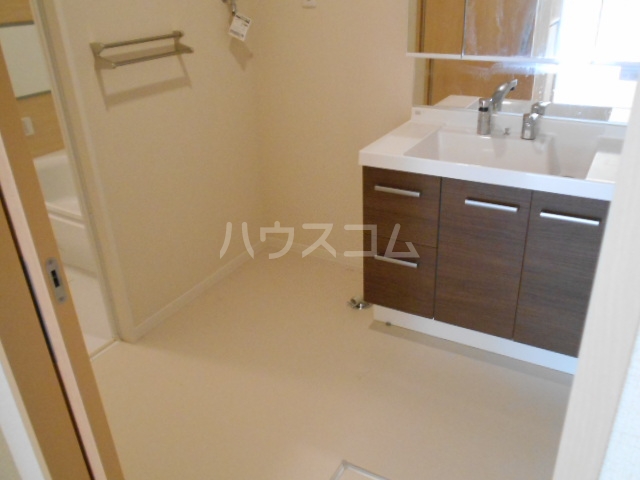 16/30 洗面