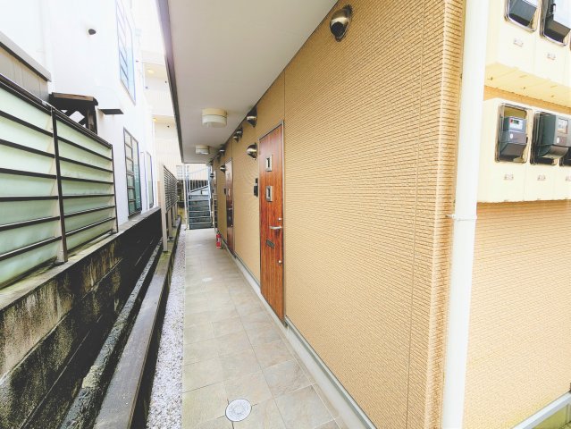 29/30 エントランス