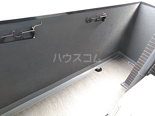 19/30 バルコニー
