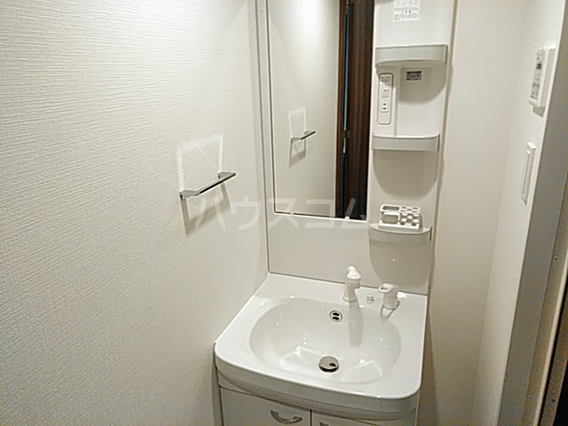 16/30 洗面
