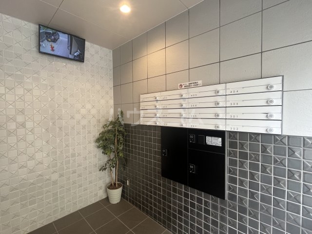 29/30 エントランス