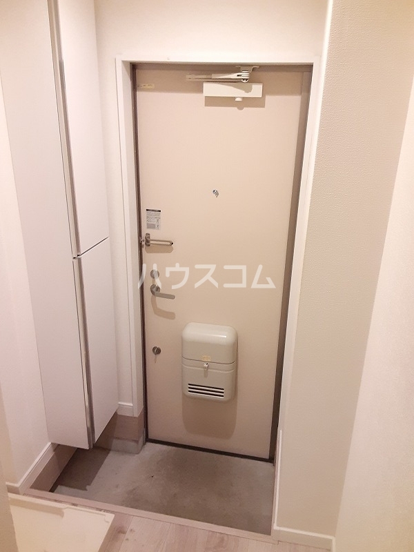 5/18 玄関