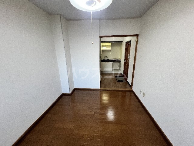3/23 寝室