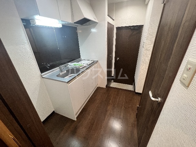 14/30 キッチン