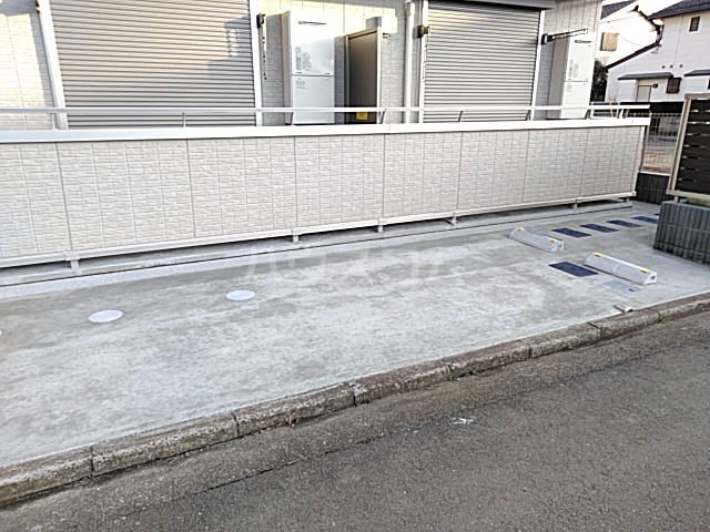 20/21 駐車場