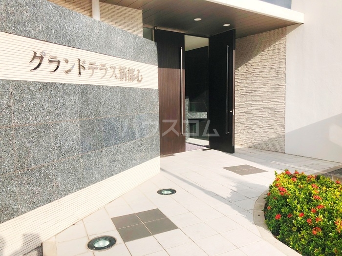 16/24 エントランス