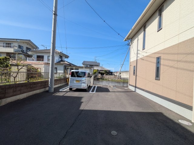 26/30 駐車場