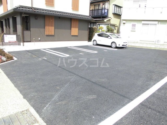 4/8 駐車場