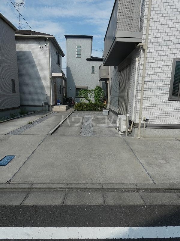 17/26 駐車場