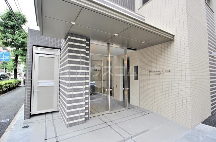 2/10 エントランス