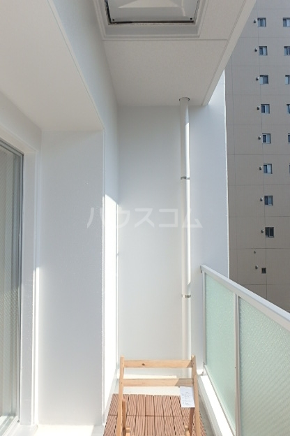 13/30 バルコニー