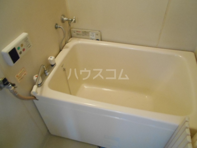 18/30 浴室