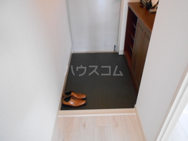 13/30 玄関