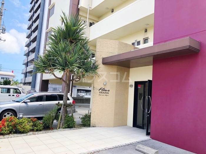 2/5 エントランス