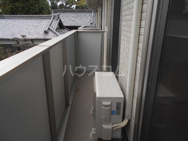 13/30 バルコニー