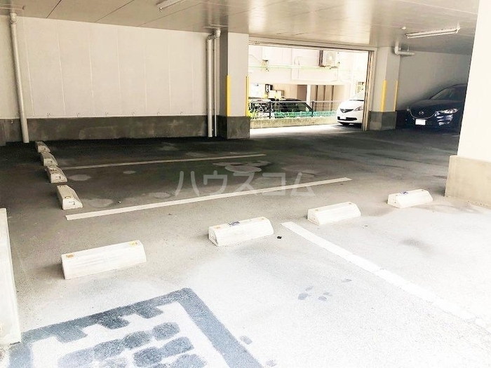 6/8 駐車場