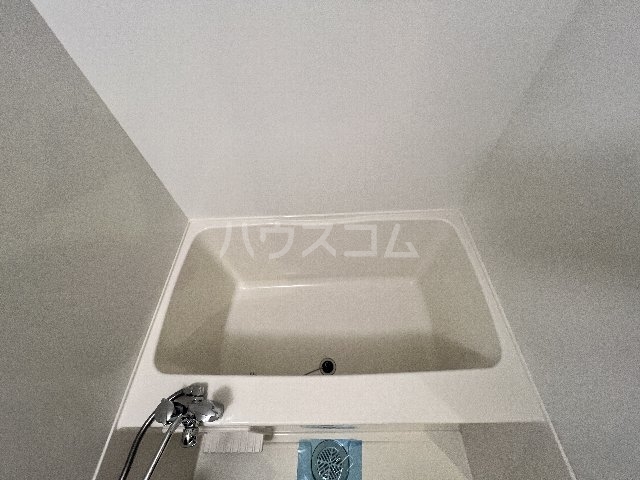 16/30 浴室