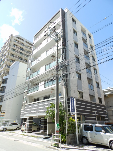 22/26 駐車場