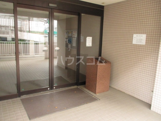 22/24 エントランス